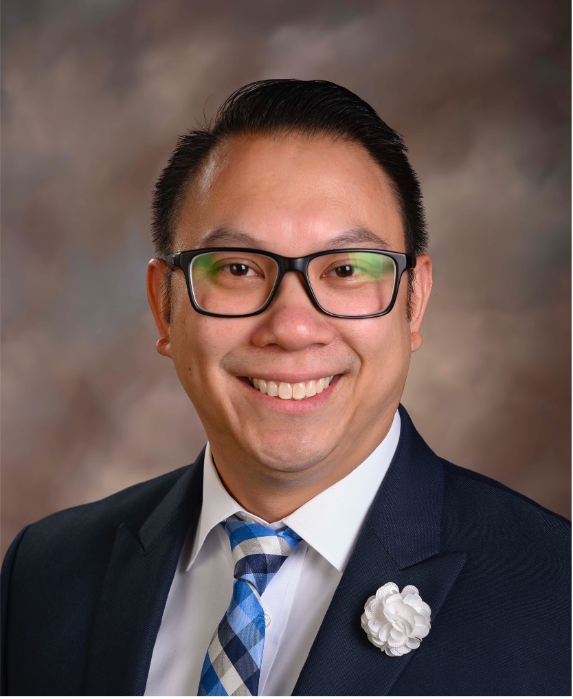 Dr. Paul Lascuna